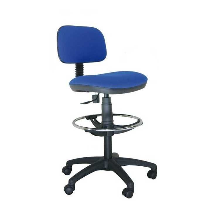 Taburete de oficina modelo SOFY de Vincolo, con ruedas, aro cromado, giratorio Taburete de oficina modelo SOFY de Vincolo, con ruedas, aro cromado, giratorio