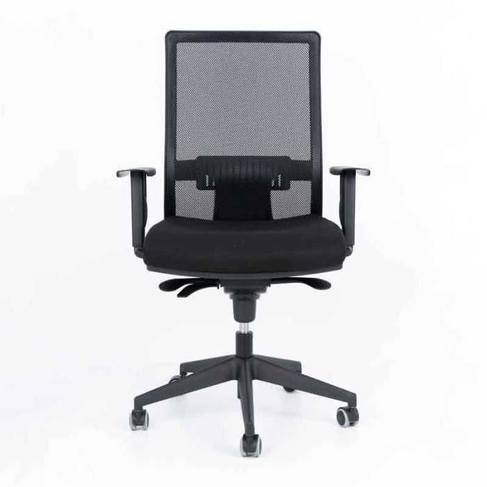 Silla de oficina SIA 5 de Hergo Silleria giratoria con brazos regulables, mecanismo sincron en negro Silla de oficina SIA 5 de Hergo Silleria giratoria con brazos regulables, mecanismo sincron en negro