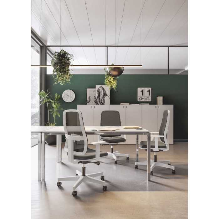 Silla de escritorio ergonómica BLAZE blanca respaldo malla uso 8 horas