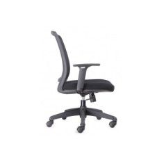 Silla ergonómica de oficina modelo Luna Black de Vincolo, brazos regulables