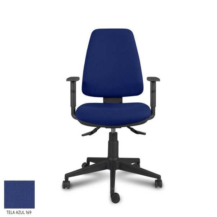 Silla de oficina ergonómica modelo EQUIS de Vincolo, brazos regulables, contacto permanente