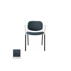 Silla modelo Step tapizada con brazos Silla modelo Step tapizada con brazos